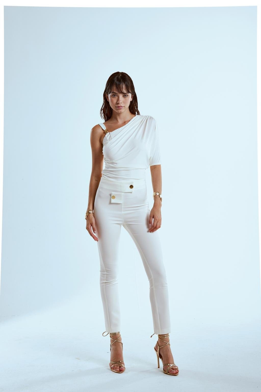 Pantalone slim con motivo a incrocio sul davanti in tessuto tecnico - Monique Garçonne
